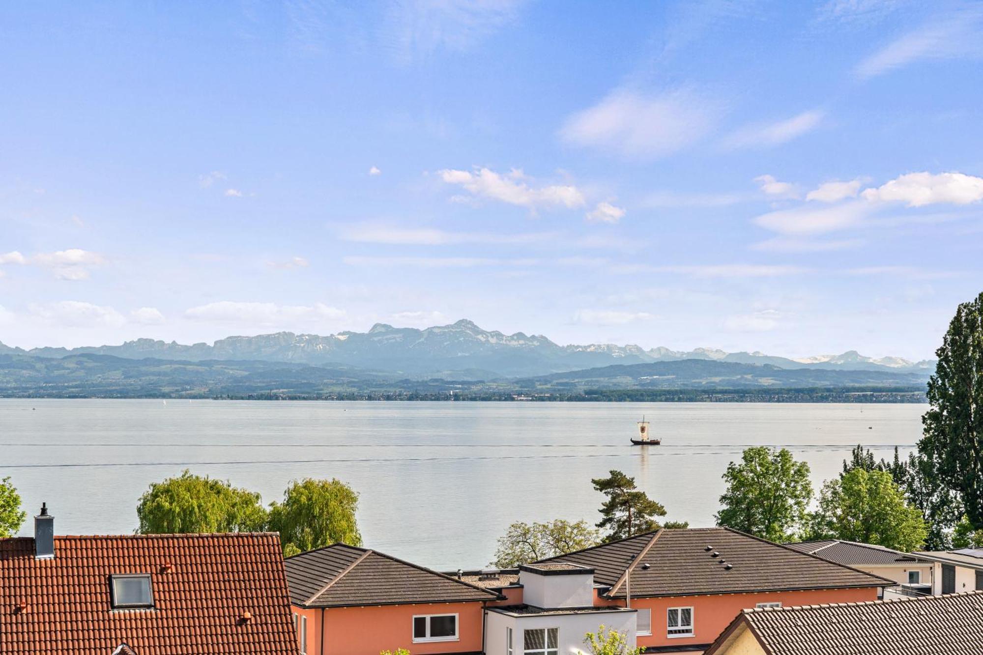 Panorama Penthouse Mit Atemberaubenden See- Und Bergblick インメンシュタート・アム・ボーデンゼー エクステリア 写真